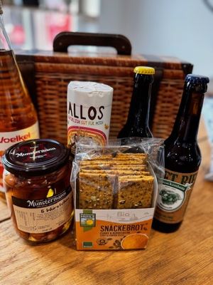 Picknickkorb „Draußen schmeckt’s am besten“ Größe S